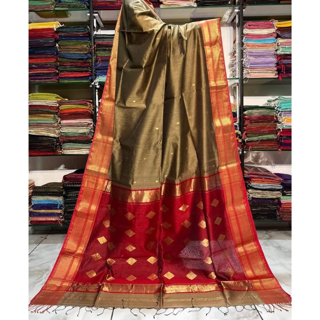 Gray Maheshwari Saree Butta Design